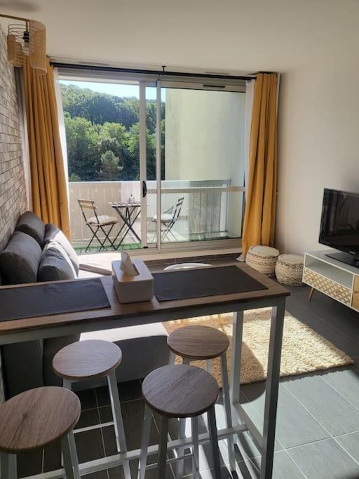Pepite Entre Paris Et Versailles Apartment Chaville Luaran gambar